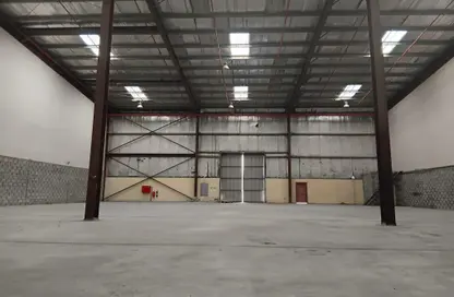 مستودع - استوديو - 1 حمام للايجار في الحد - المحرق