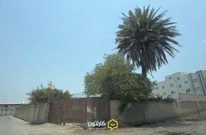 أرض - استوديو للبيع في سترة - المحافظة الوسطى