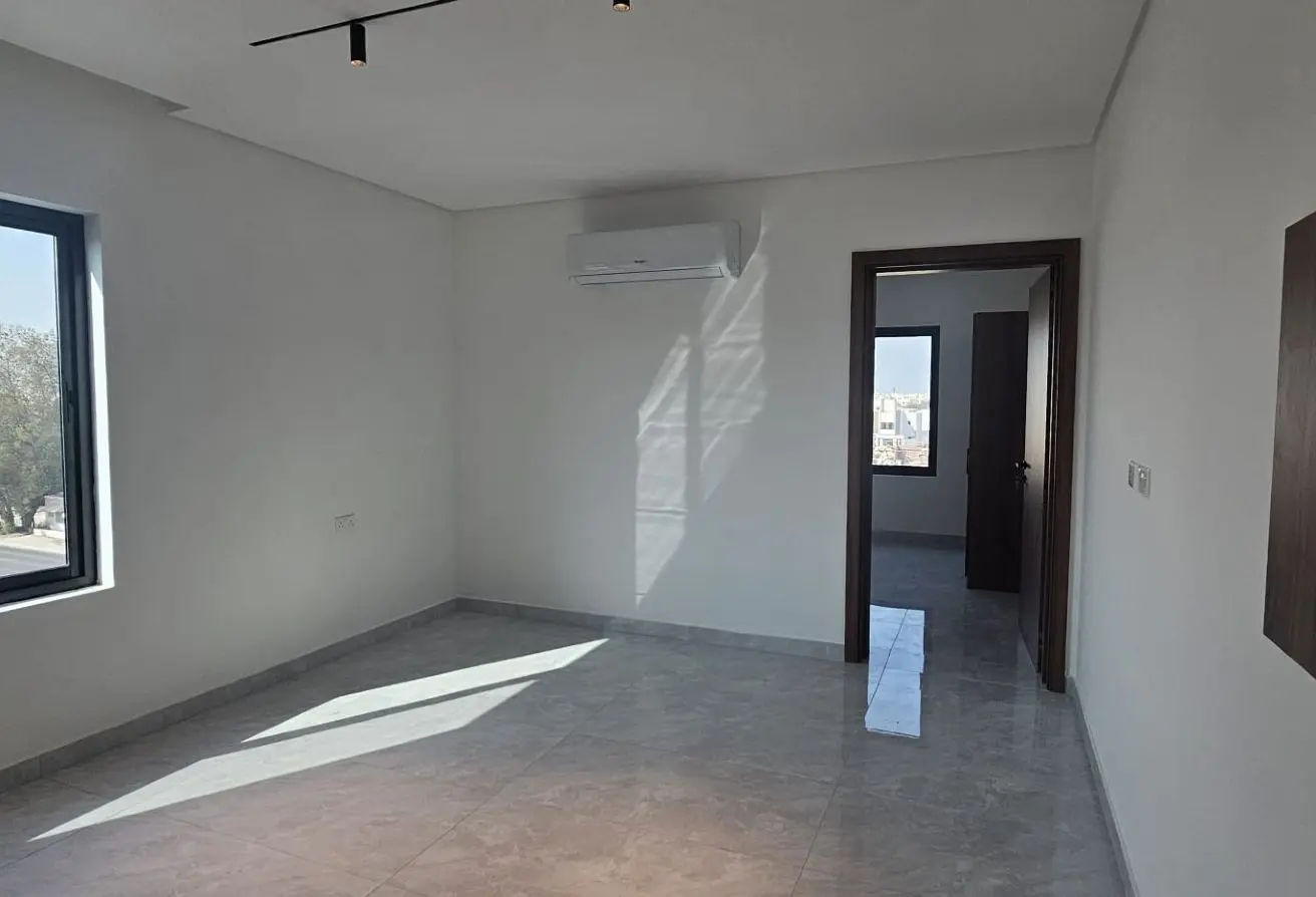 55832854 - Property Main Image