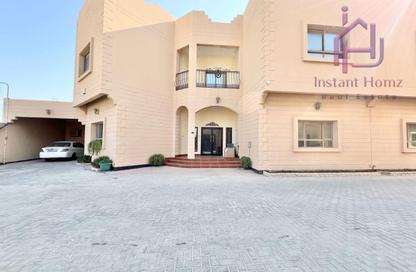 Villa - 4 Bedrooms - 5 Bathrooms for rent in Janabiya - Northern Governorate