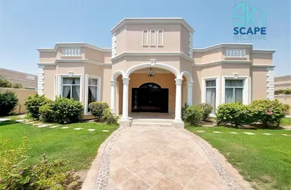 Villa - 4 Bedrooms - 5 Bathrooms for rent in Saar - Northern Governorate