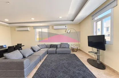 Apartment - 2 Bedrooms - 2 Bathrooms for rent in Saar - Northern Governorate Apartment - 2 Bedrooms - 2 Bathrooms for rent in Saar - Northern Governorate
