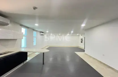 Apartment - 5 Bedrooms - 3 Bathrooms for rent in Saar - Northern Governorate