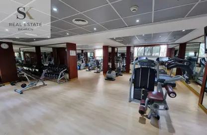 Apartment - 2 Bedrooms - 2 Bathrooms for rent in Abraj Al Lulu - Manama - Capital Governorate