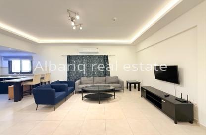 Apartment - 1 Bedroom - 2 Bathrooms for rent in Al Juffair - Capital Governorate