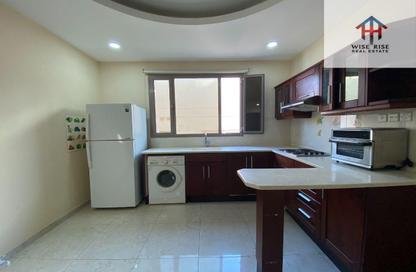 Apartment - 2 Bedrooms - 2 Bathrooms for rent in Seef - Capital Governorate