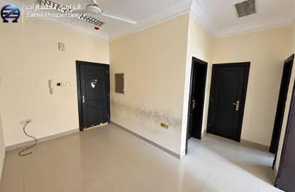 Apartment - 2 Bedrooms - 1 Bathroom for rent in Um Al Hasam - Manama - Capital Governorate