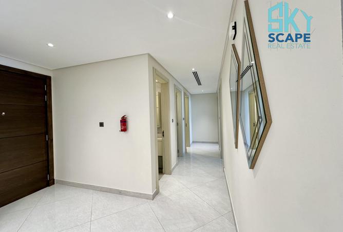 51233417 - صورة العقار 2