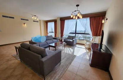 Apartment - 3 Bedrooms - 3 Bathrooms for rent in Sanabis - Manama - Capital Governorate