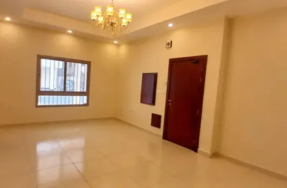 Apartment - 3 Bedrooms - 3 Bathrooms for rent in Busaiteen - Muharraq Governorate Apartment - 3 Bedrooms - 3 Bathrooms for rent in Busaiteen - Muharraq Governorate