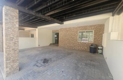 Villa - 4 - 5 for sale in Amwaj Avenue - Amwaj Islands - Muharraq Governorate