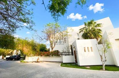 Villa - 4 Bedrooms - 5 Bathrooms for rent in Saar - Northern Governorate