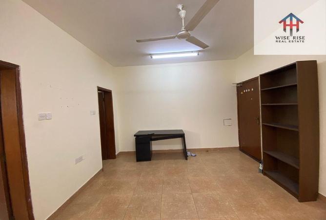 52301767 - Property Image 3