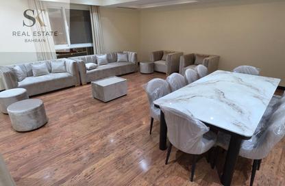 Apartment - 3 Bedrooms - 5 Bathrooms for rent in Abraj Al Lulu - Manama - Capital Governorate