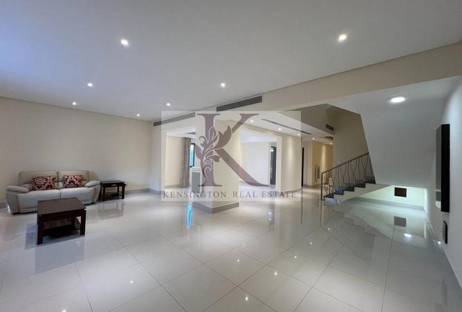 55980359 - Property Image 2