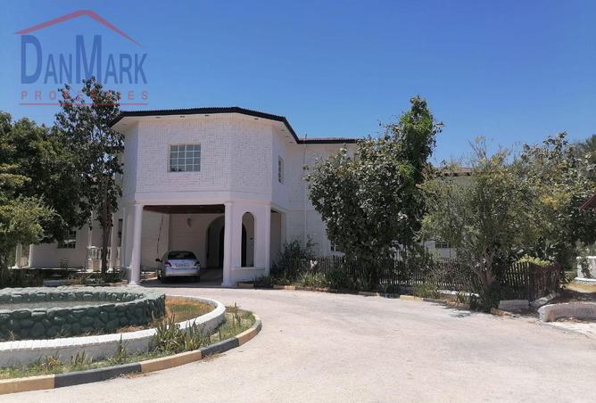 55113806 - Property Image 2