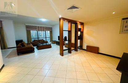 Apartment - 2 - 3 for rent in Al Juffair - Capital Governorate