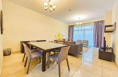 Apartment - 2 Bedrooms - 3 Bathrooms for rent in Al Juffair - Capital Governorate