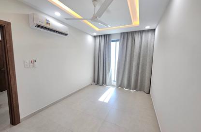 Apartment - 2 Bedrooms - 1 Bathroom for rent in Hidd - Muharraq Governorate Apartment - 2 Bedrooms - 1 Bathroom for rent in Hidd - Muharraq Governorate