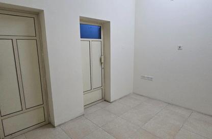 Apartment - 2 Bedrooms - 2 Bathrooms for rent in Riffa Al Sharqi - Riffa - Southern Governorate