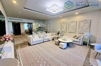 Apartment - 3 Bedrooms - 4 Bathrooms for rent in Amwaj Avenue - Amwaj Islands - Muharraq Governorate