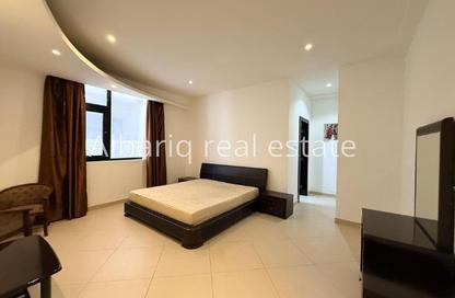 Apartment - 2 Bedrooms - 2 Bathrooms for rent in Al Juffair - Capital Governorate