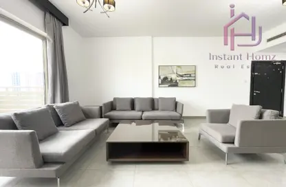 Apartment - 2 Bedrooms - 3 Bathrooms for rent in Al Juffair - Capital Governorate