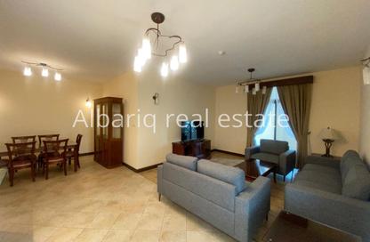 Apartment - 2 Bedrooms - 2 Bathrooms for rent in Sanabis - Manama - Capital Governorate