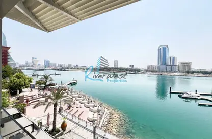 شقة - 2 غرف نوم - 3 حمامات للايجار في جزيرة الريف - محافظة العاصمة