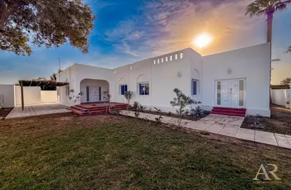 Villa - 4 Bedrooms - 4 Bathrooms for rent in Saar - Northern Governorate