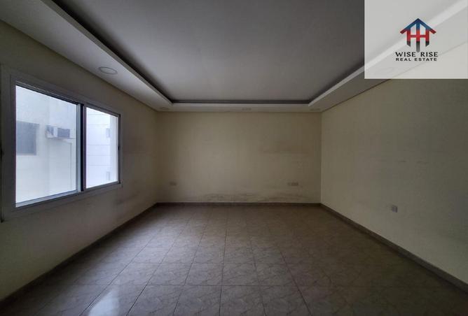 994862 - Property Image 2