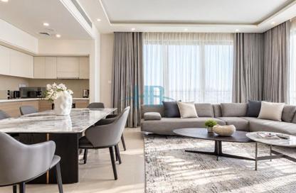 Apartment - 2 - 2 for rent in Marassi Al Bahrain - Diyar Al Muharraq - Muharraq Governorate