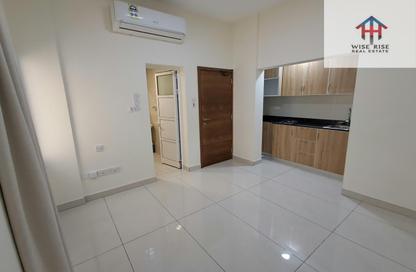 Apartment - Studio - 1 for rent in Hoora - Capital Governorate