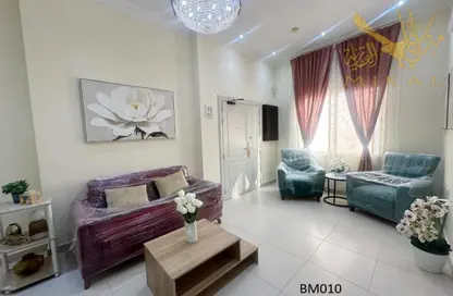 Apartment - 2 Bedrooms - 2 Bathrooms for rent in Busaiteen - Muharraq Governorate
