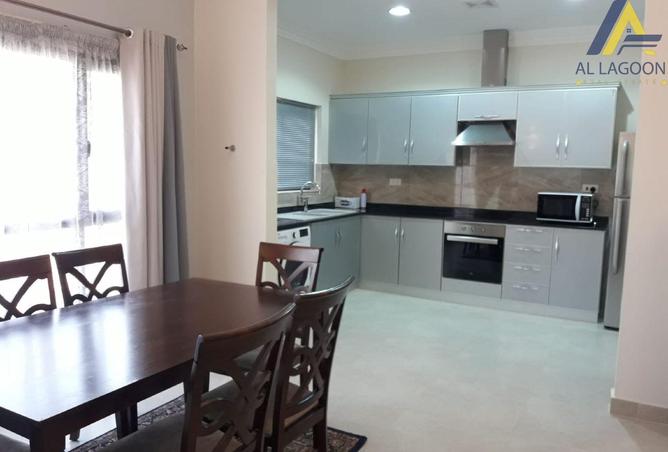 976558 - Property Image 3