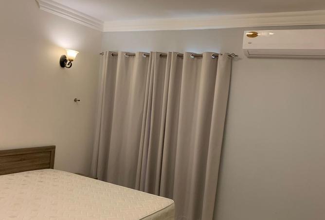 976558 - Property Image 2