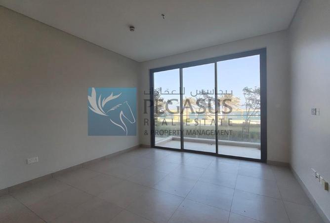 995355 - Property Image 2