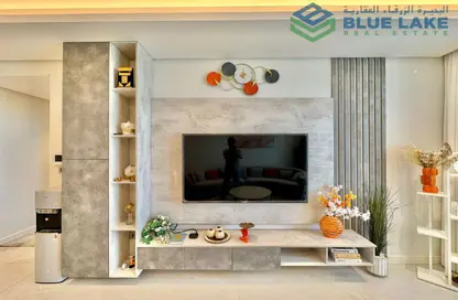Apartment - 2 Bedrooms - 3 Bathrooms for rent in Canal View - Dilmunia Island - Muharraq Governorate