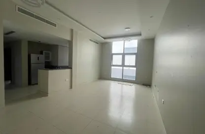 شقة - 3 غرف نوم - 3 حمامات للايجار في سار - المحافظة الشمالية