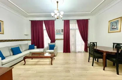 Apartment - 2 Bedrooms - 2 Bathrooms for rent in Al Juffair - Capital Governorate