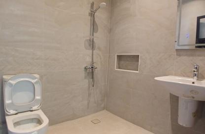 Villa - 5 Bedrooms - 6 Bathrooms for sale in Busaiteen - Muharraq Governorate