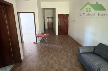 Apartment - 3 Bedrooms - 3 Bathrooms for rent in Sanad - Central Governorate