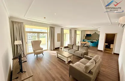 Apartment - 2 Bedrooms - 3 Bathrooms for rent in Janabiya - Northern Governorate