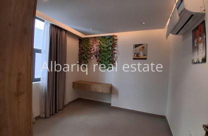 Apartment - 1 Bedroom - 1 Bathroom for rent in Hidd - Muharraq Governorate