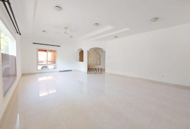 53489610 - Property Image 2