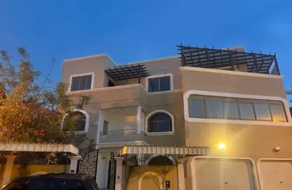 فيلا للبيع في البسيتين - المحرق