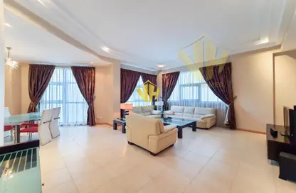 Apartment - 1 Bedroom - 2 Bathrooms for rent in Mahooz - Manama - Capital Governorate