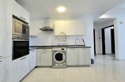 شقة - 2 غرف نوم - 2 حمامات للبيع في شارع أمواج - أمواج - المحرق