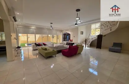 Villa - 5 Bedrooms - 7 Bathrooms for rent in Janabiya - Northern Governorate Villa - 5 Bedrooms - 7 Bathrooms for rent in Janabiya - Northern Governorate