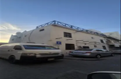 Villa - 7+ Bedrooms - 7+ Bathrooms for sale in Muharraq - Muharraq Governorate